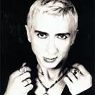 Marc Almond involveret i motorcykelulykke