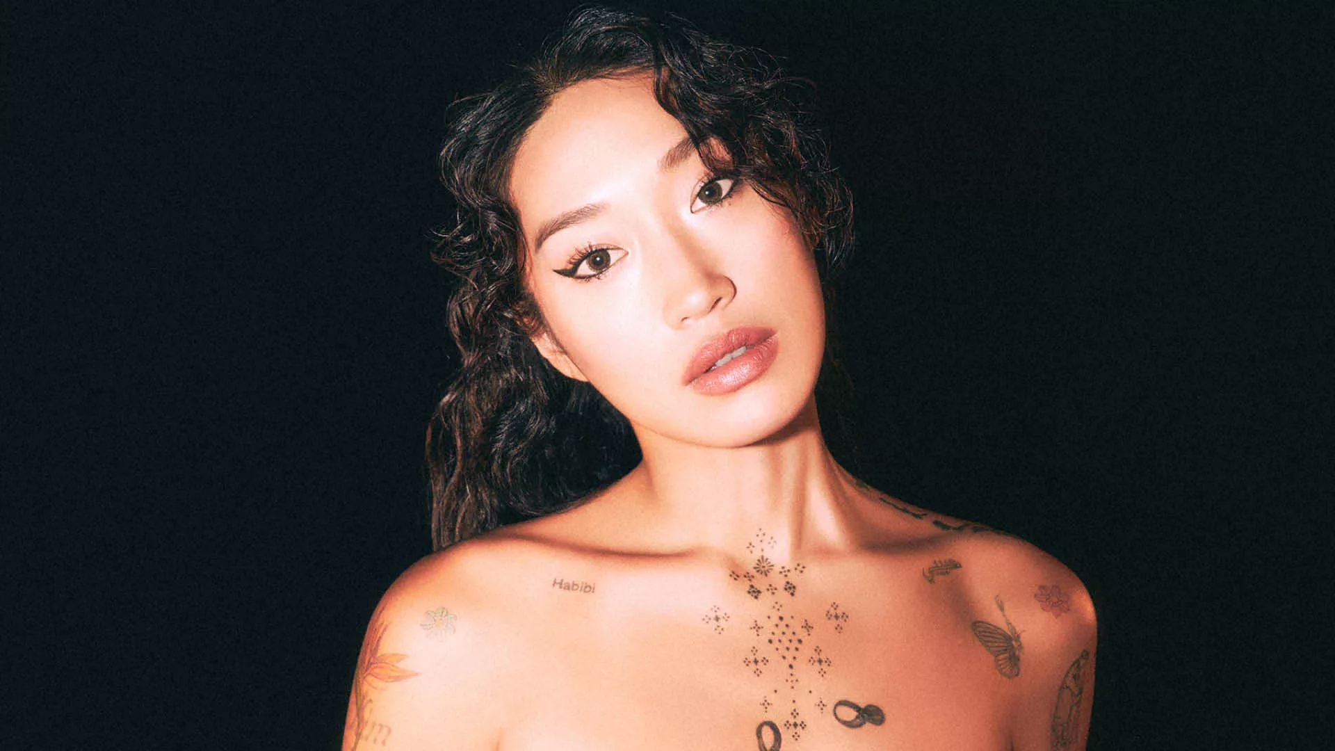 Idag släpper den sydkoreanska DJ:n, sångerskan och skivproducenten Peggy Gou ny musik.