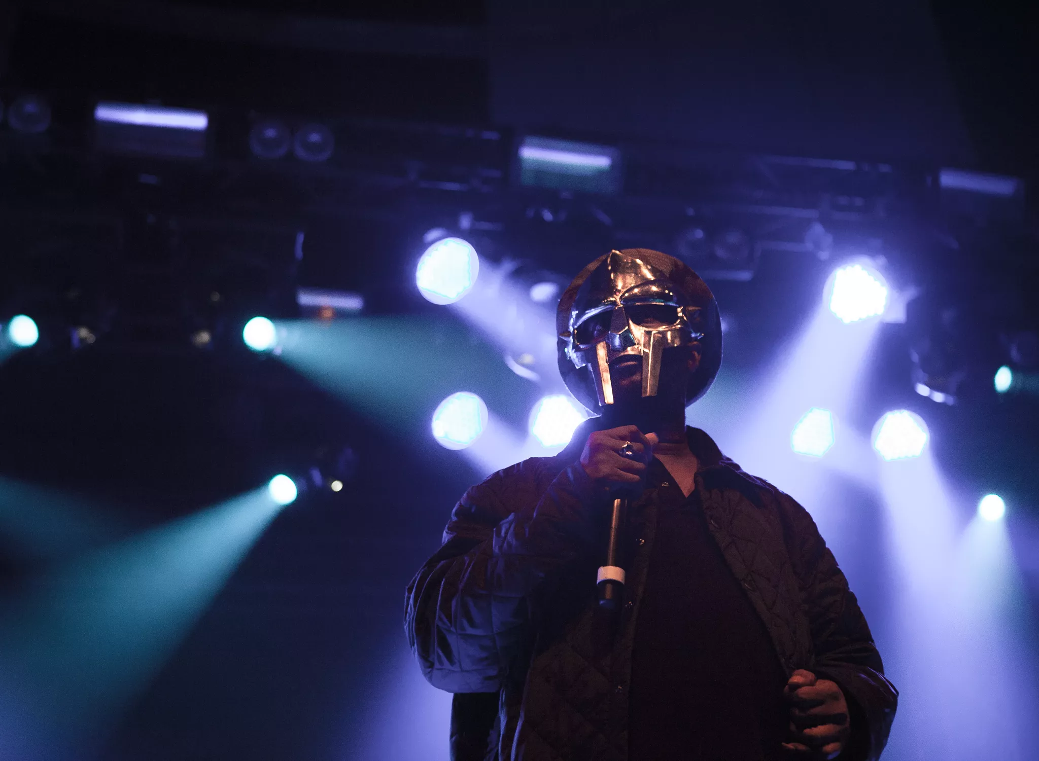 Artisten hyllar sonen – död bara 14 år gammal