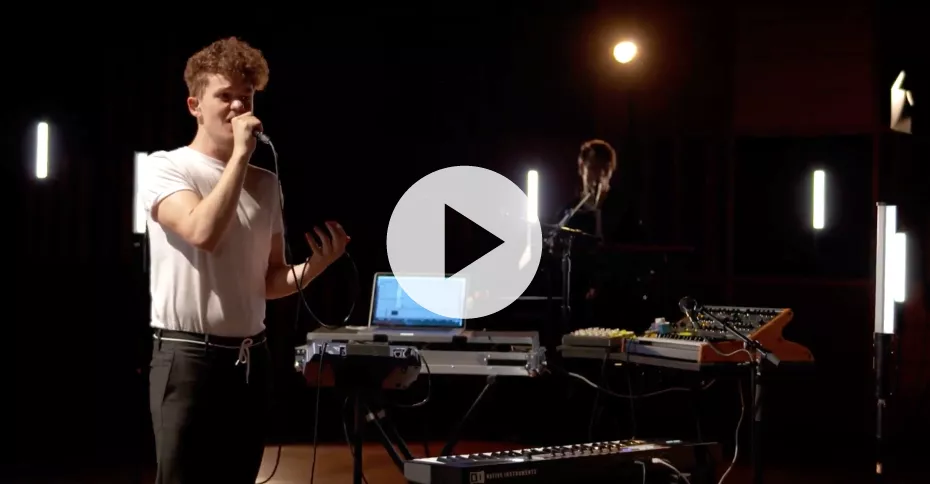 Saveus teaser for kommende turné med live-session-video