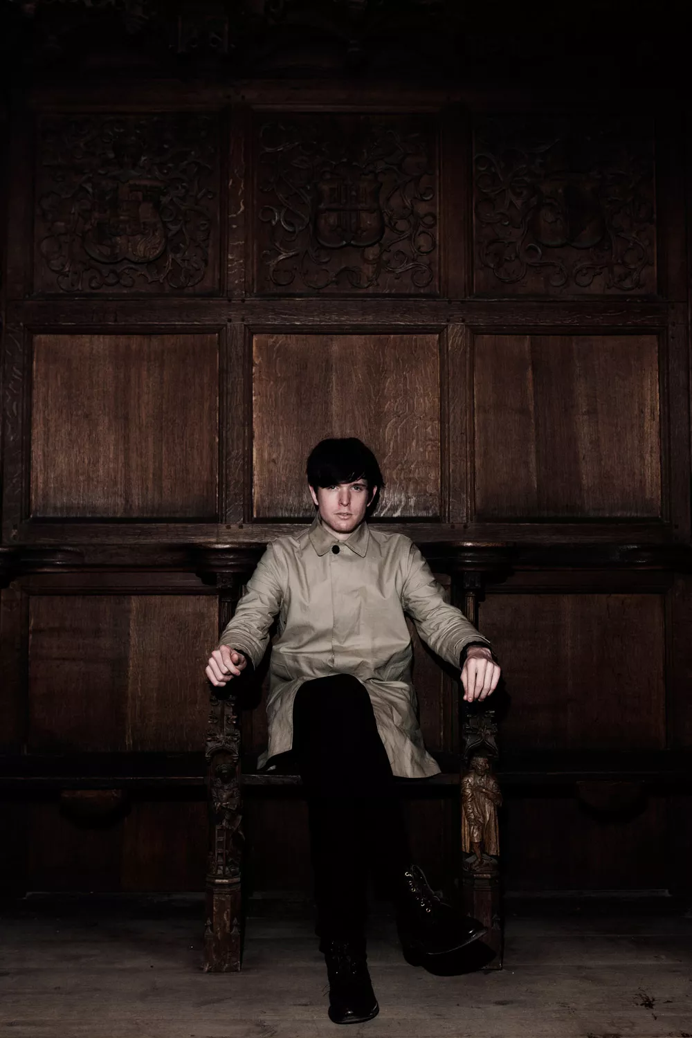 James Blake förföljs av vålnader