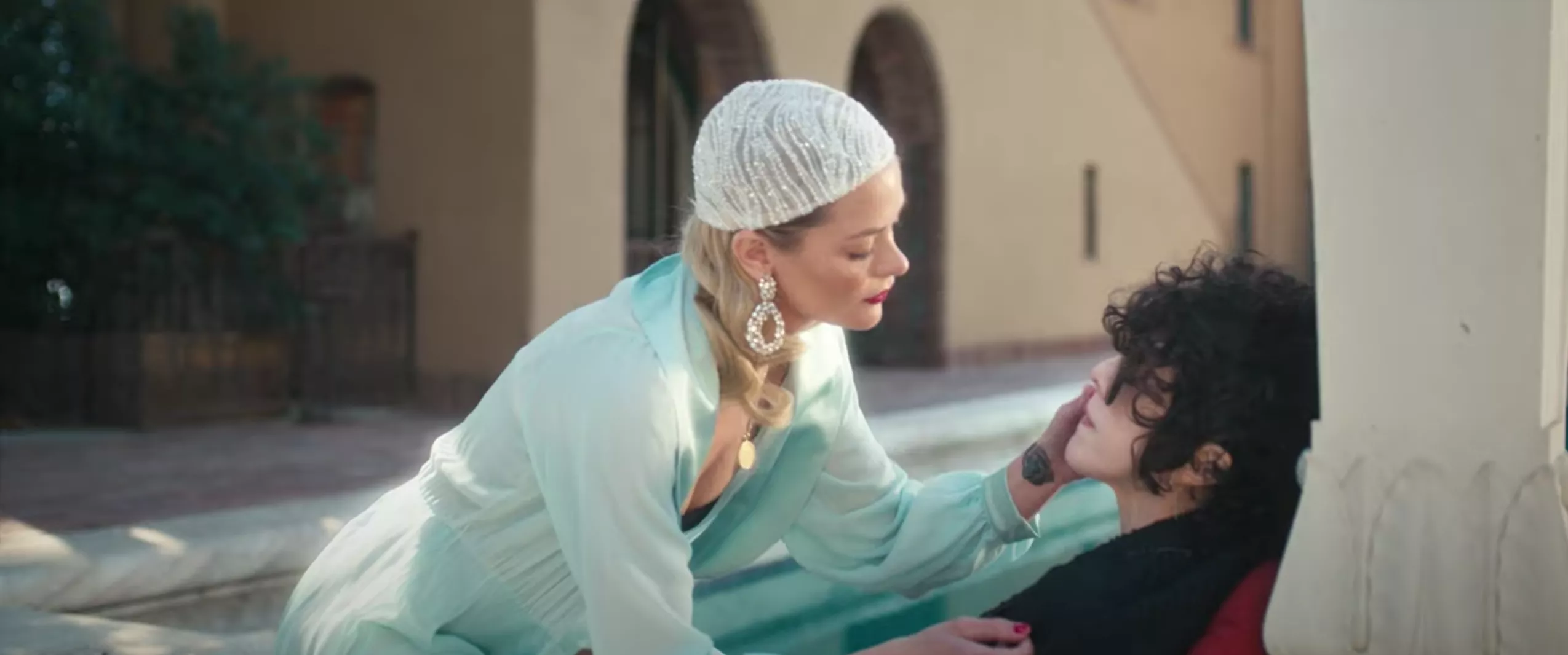 PREMIERE: Flot video fra LP – festen fortsætter trods tragedier