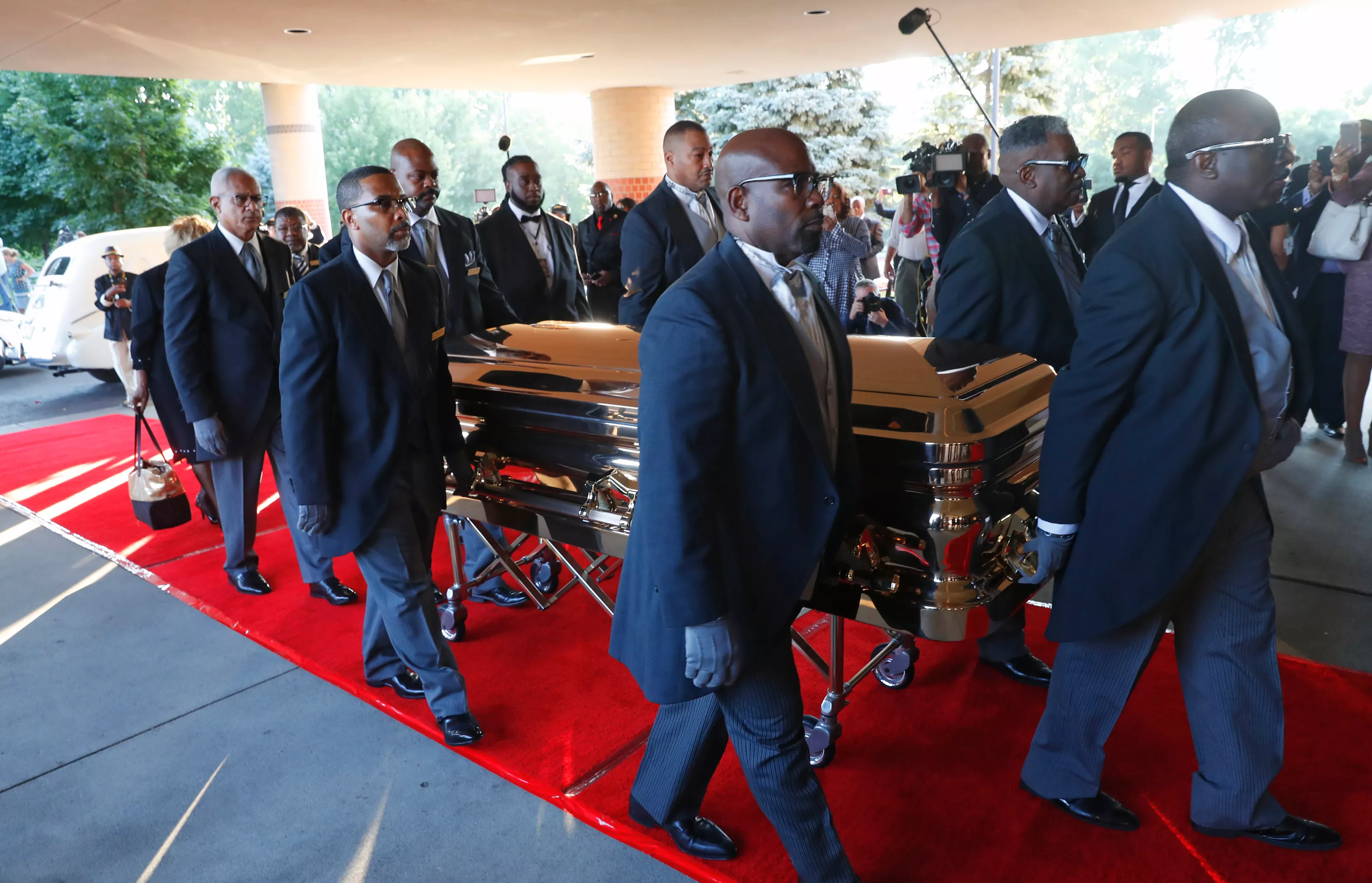 Storstilt maratonbegravelse for Aretha Franklin i Detroit