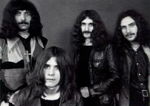 Black Sabbath fortsætter med eller uden Ward