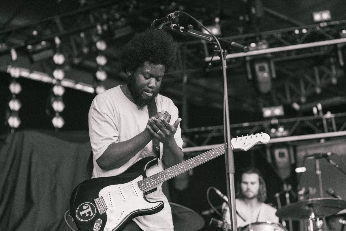 Michael Kiwanuka gæster Danmark