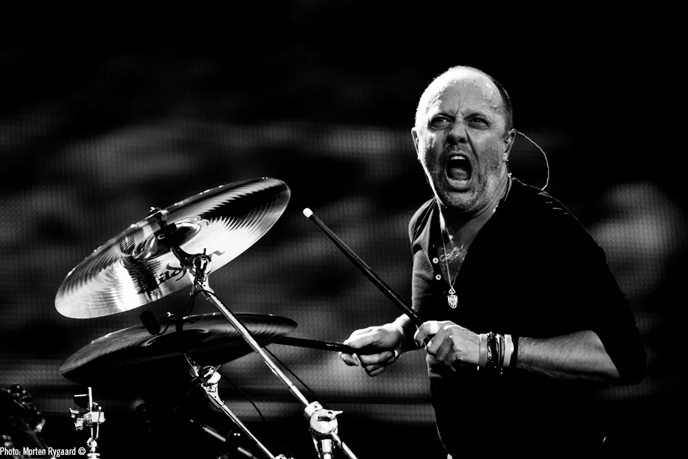 LISTA: Vita kränkta musiker