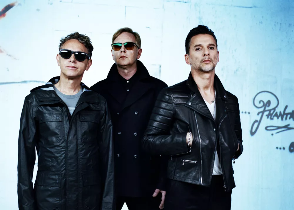 Depeche Mode sparker Kashmir ned ad hitlisten