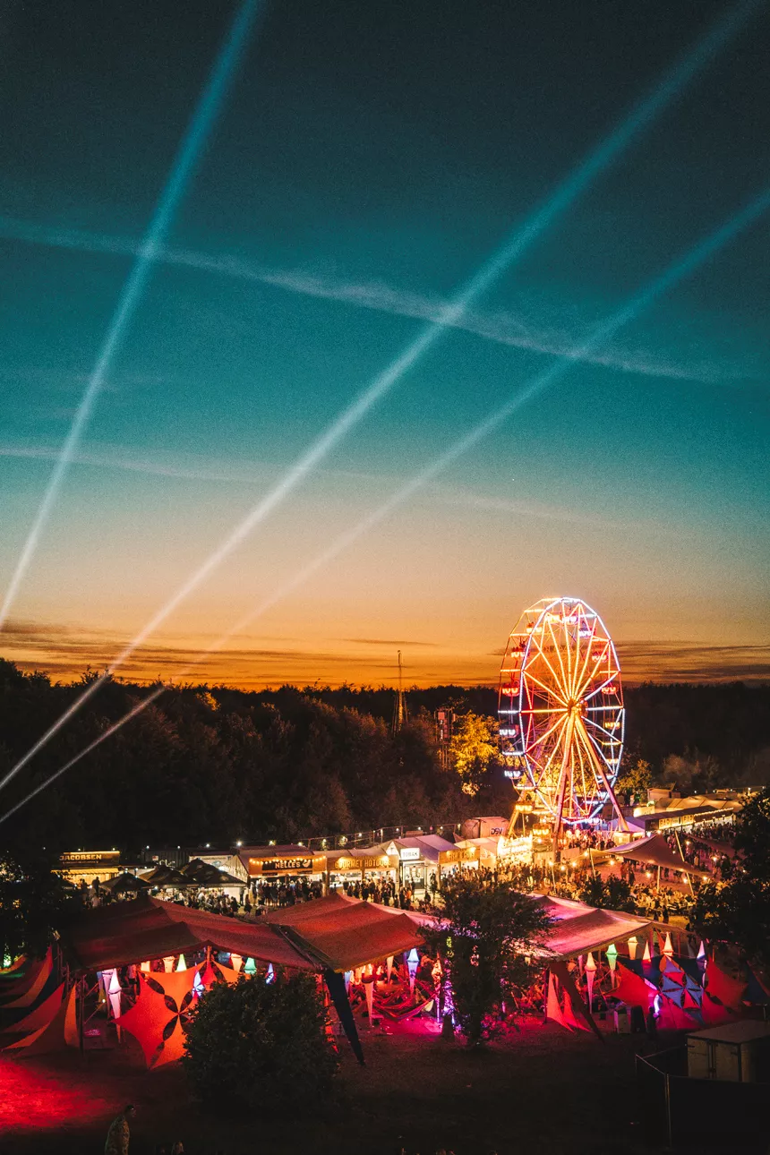 Tinderbox klar med nye navne – blandt andet poplegender og internetfænomen