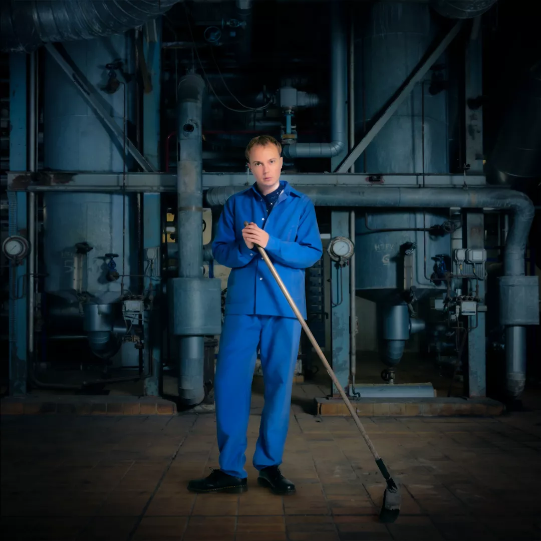 Hjem fra fabrikken - Andreas Odbjerg