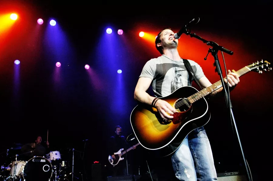 James Blunt på vej med "ynkeligt materiale"