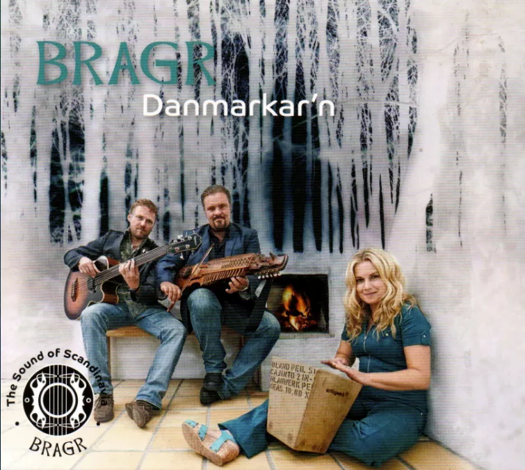 Poleret dansk-svensk folk i højere enhed