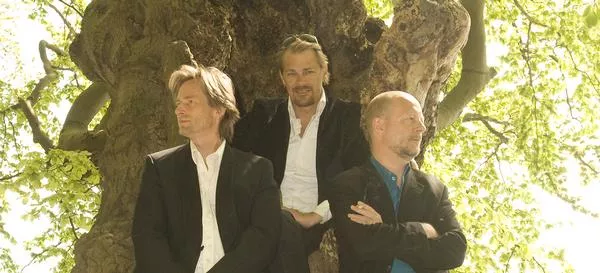 One Nation Under A Groove har toer om hjørnet