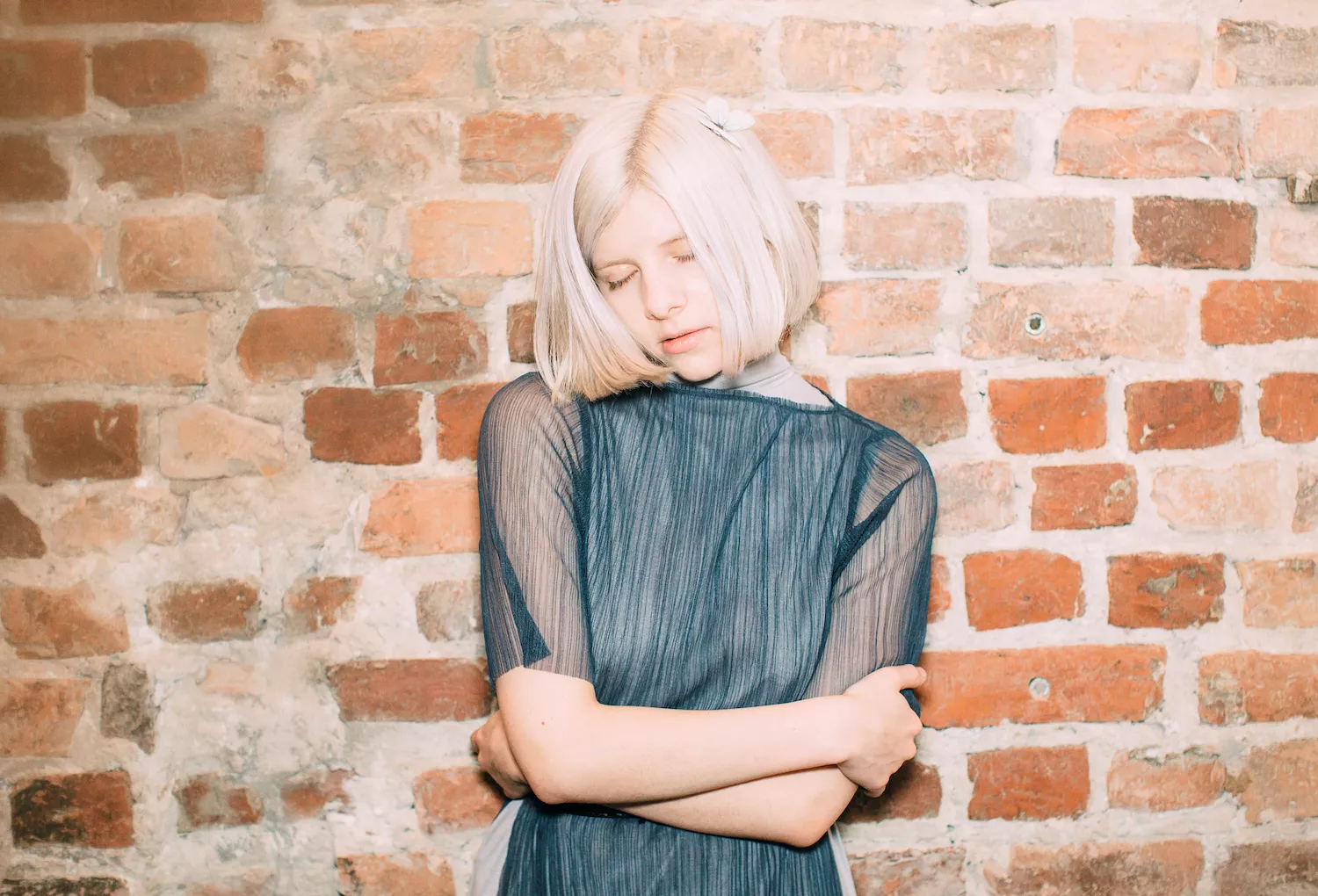 Mørk og folkelig pop fra AURORA