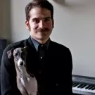 Interpol-bassist som skuespiller