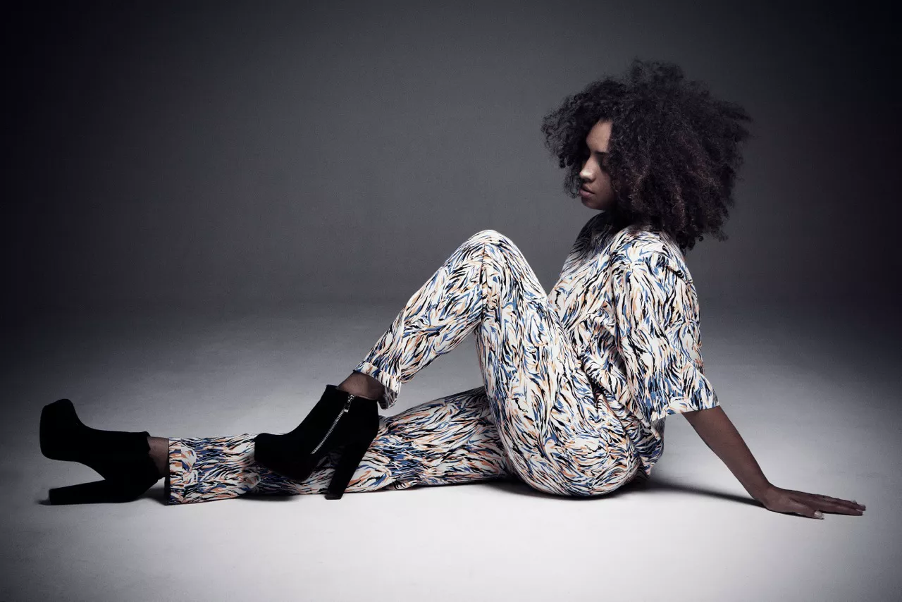 LYSSNA: Naomi Pilgrim – Money