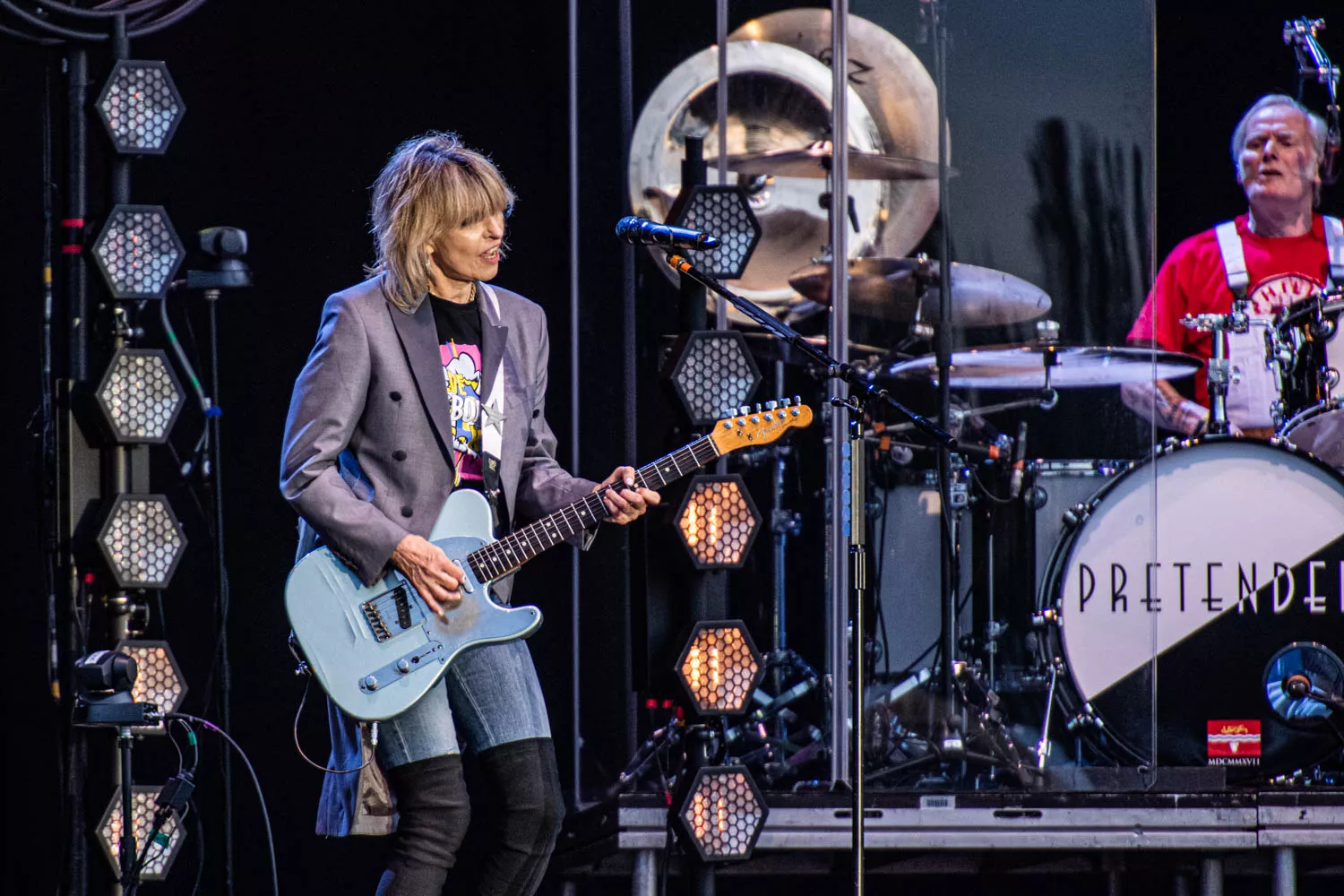 Chrissie Hynde er stadig den mest cool rockkat i byen