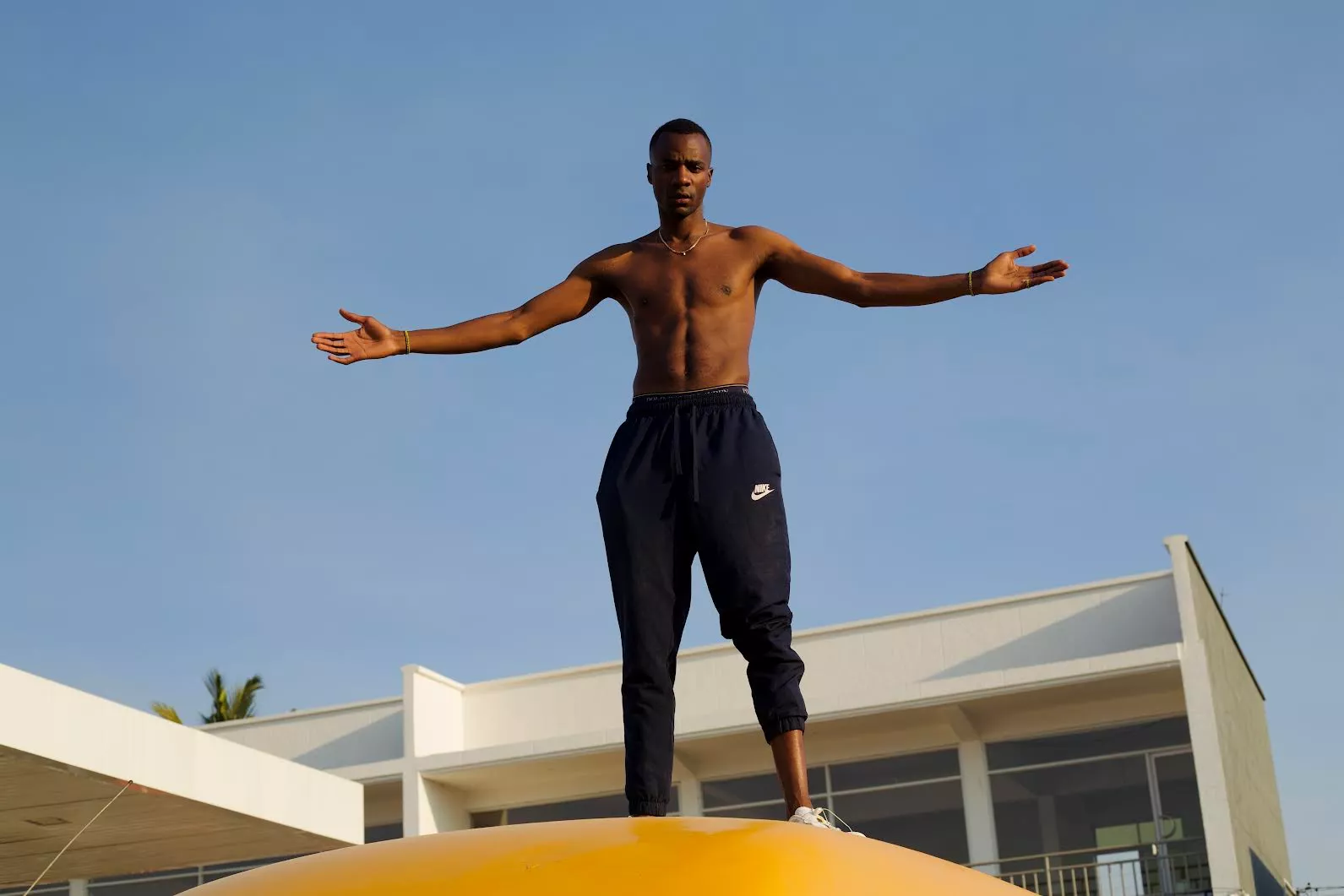 JJ Paulo er blandt de udpegede kunstnere, som har fået en plads i karriereprogrammet Den Unge Kunstneriske Elite.