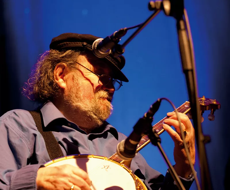 Dubliners-frontfigur dør før Danmarksturné