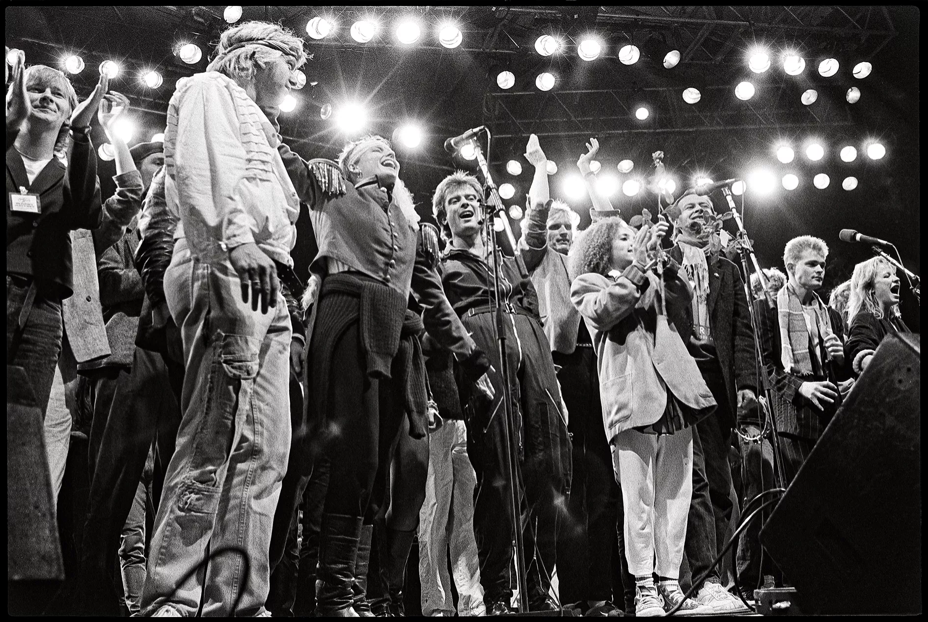 FOTOSERIE: Da Rock for Afrika indtog Idrætsparken – i dag er det 35 år siden