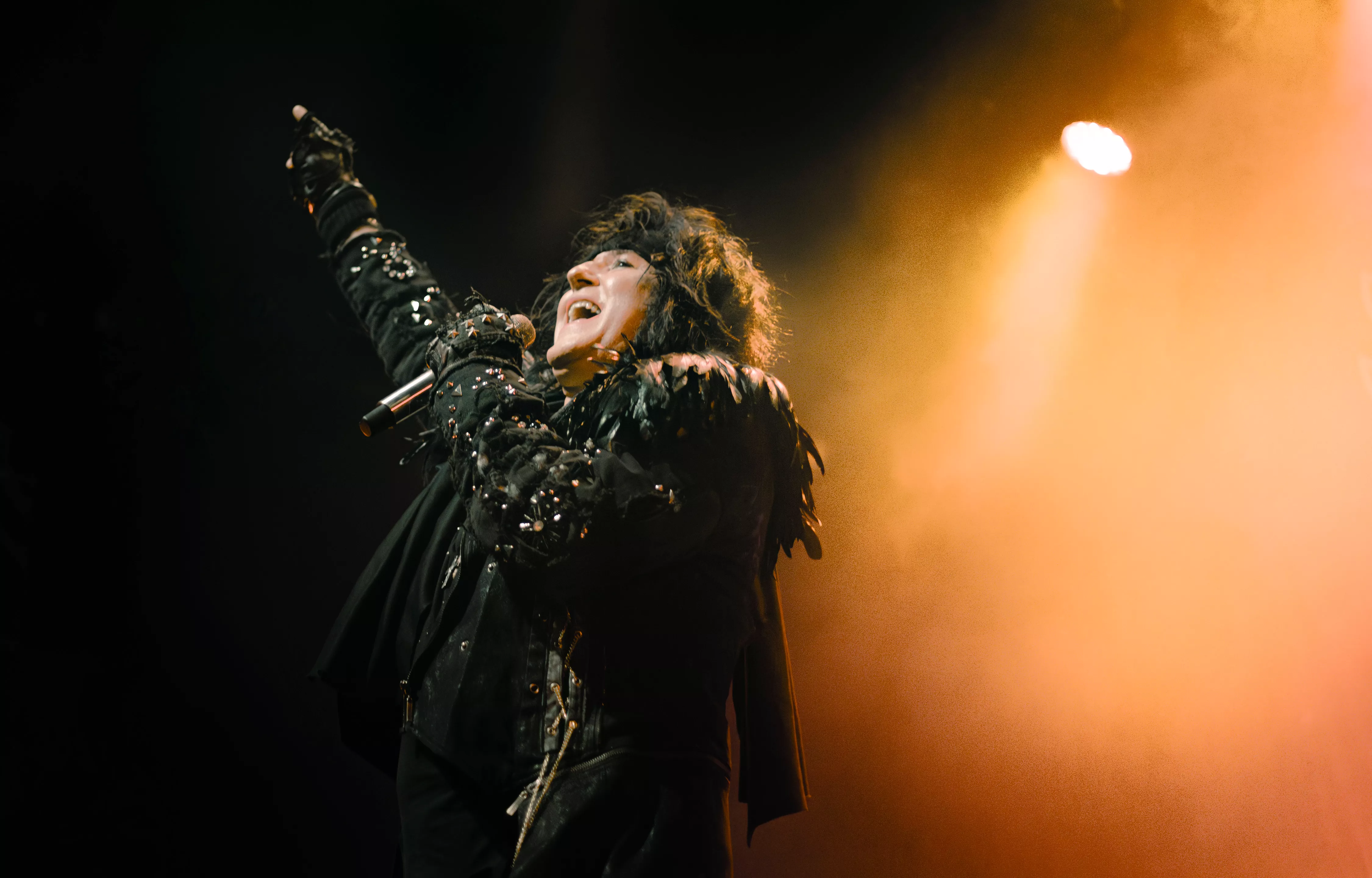 Mindre glitter, mer rock 