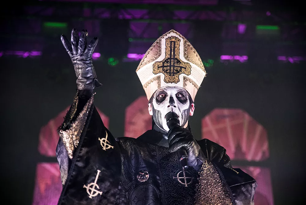 Ghost visar upp sig i Sverige