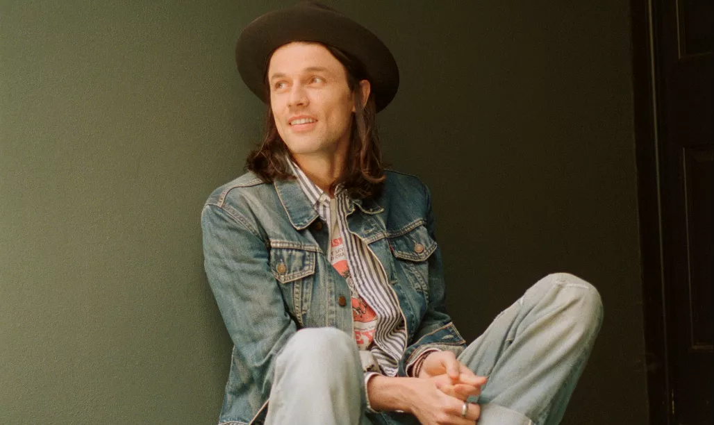 Britisk yndling klar med dansk koncert